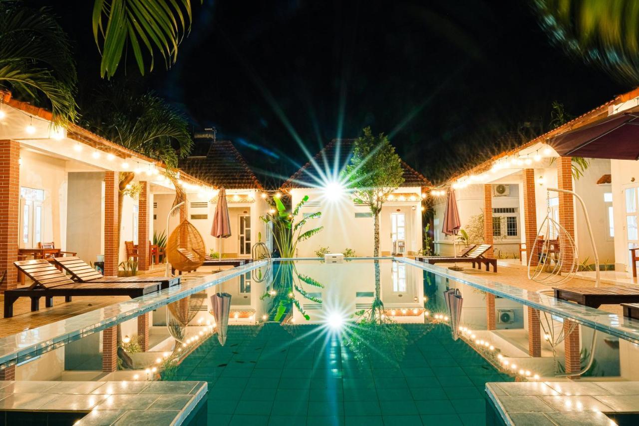 Bed and Breakfast Duc Anh Bungalow Дуонг-Донг Экстерьер фото