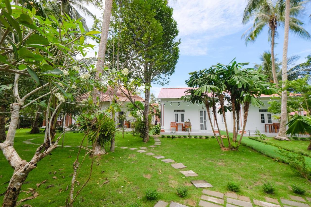 Bed and Breakfast Duc Anh Bungalow Дуонг-Донг Экстерьер фото
