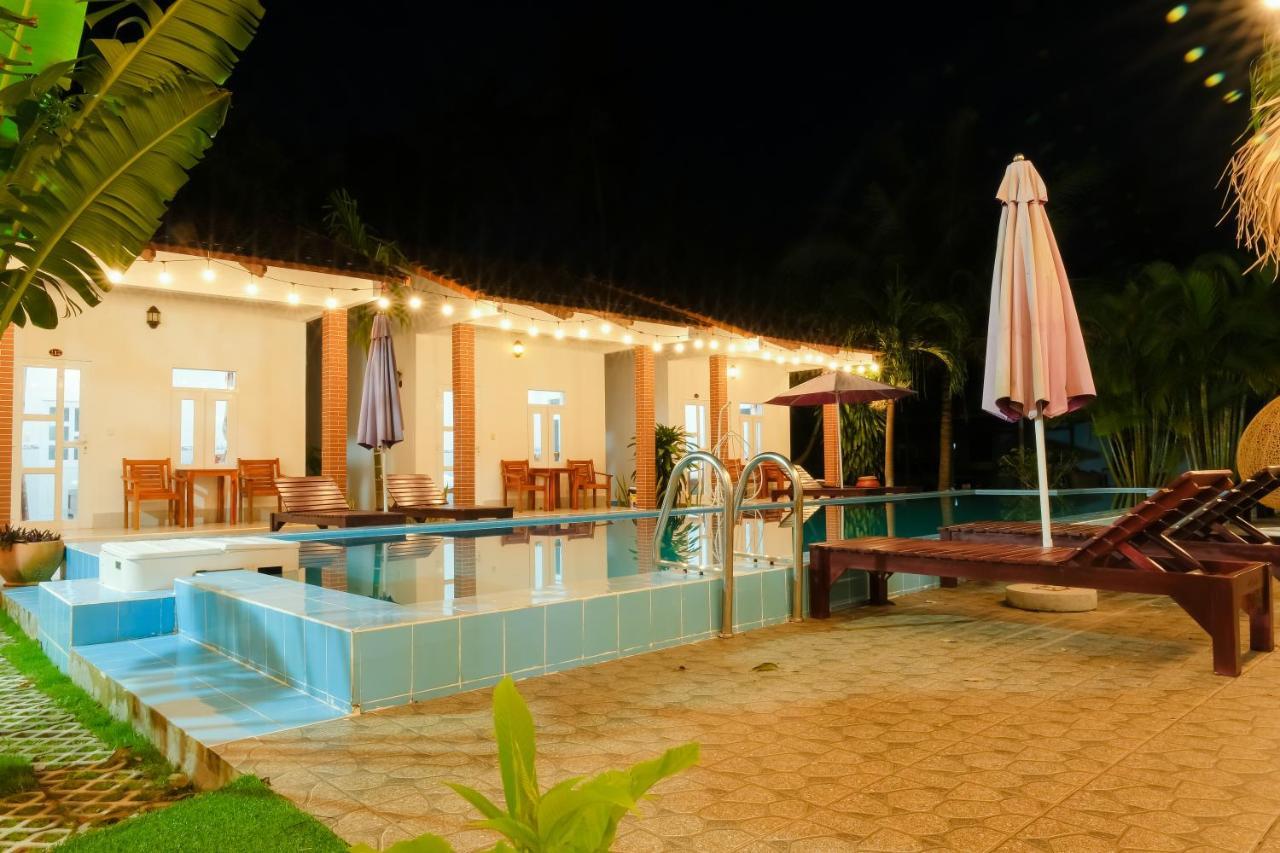 Bed and Breakfast Duc Anh Bungalow Дуонг-Донг Экстерьер фото
