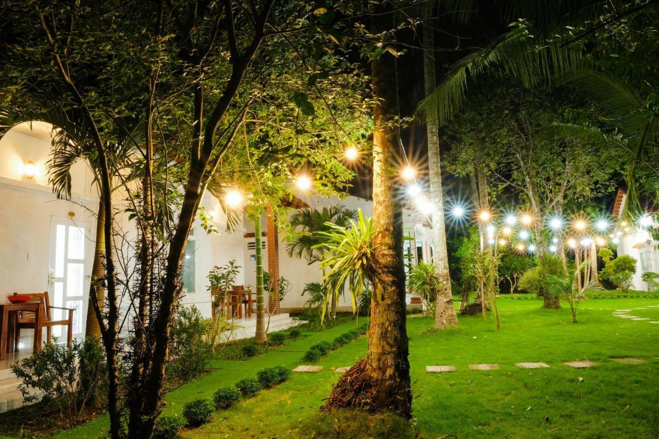 Bed and Breakfast Duc Anh Bungalow Дуонг-Донг Экстерьер фото