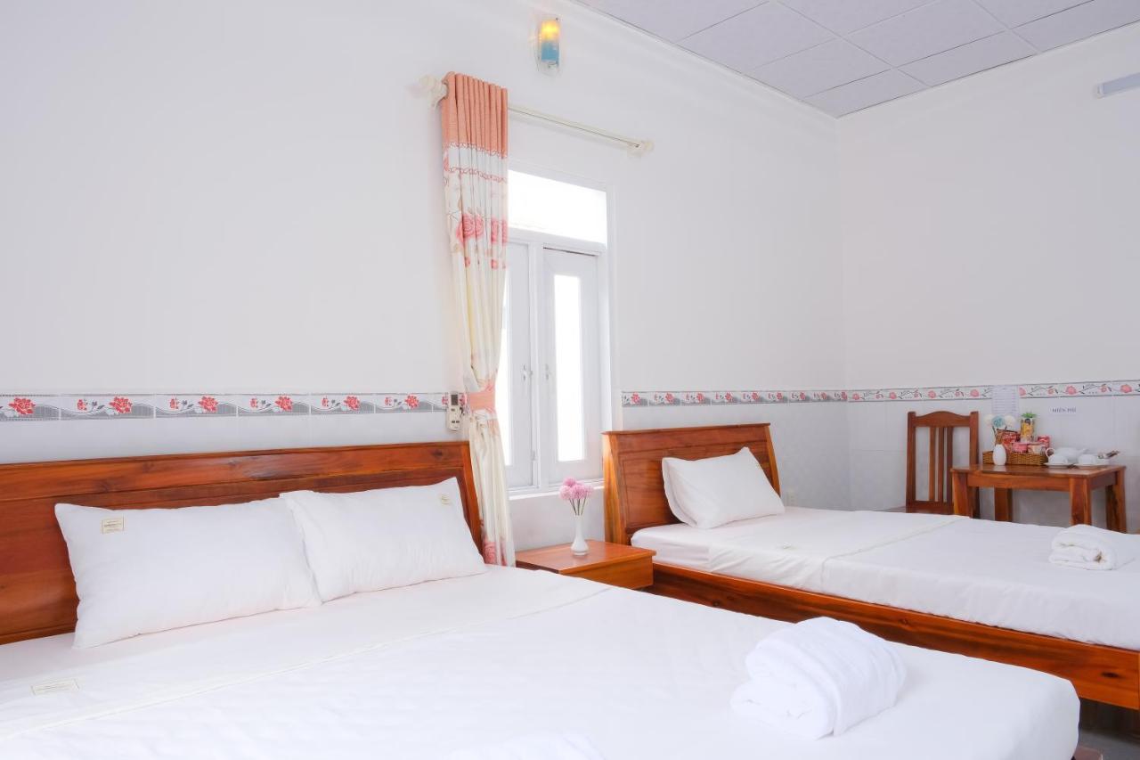 Bed and Breakfast Duc Anh Bungalow Дуонг-Донг Экстерьер фото