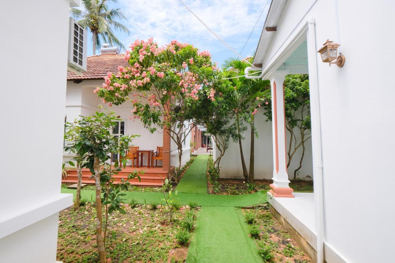 Bed and Breakfast Duc Anh Bungalow Дуонг-Донг Экстерьер фото