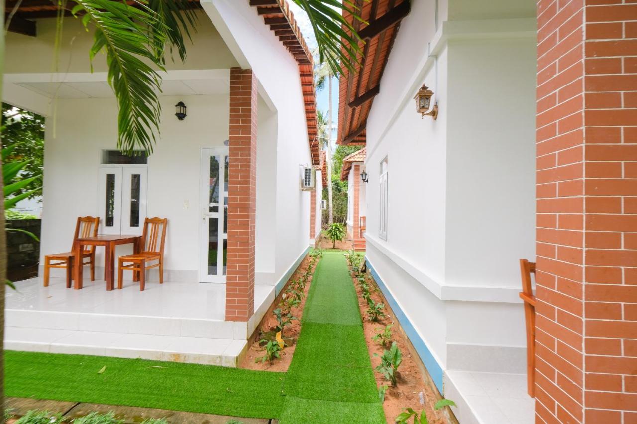 Bed and Breakfast Duc Anh Bungalow Дуонг-Донг Экстерьер фото