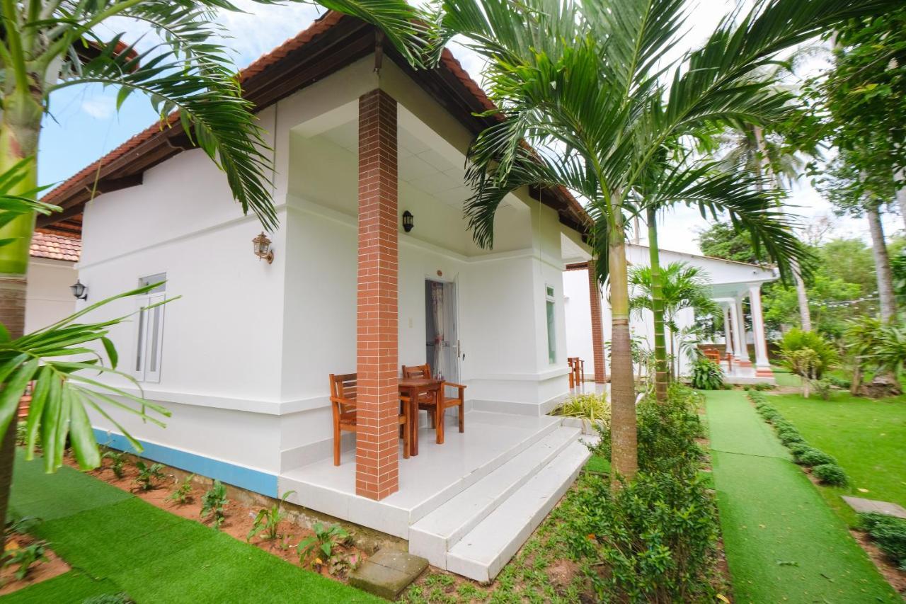 Bed and Breakfast Duc Anh Bungalow Дуонг-Донг Экстерьер фото
